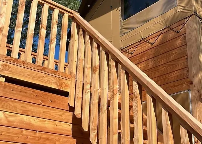 Κάμπινγκ 3 Etoiles - Piscine - Ccbeegd *