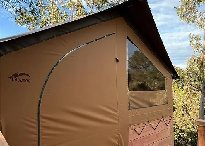 3 Etoiles - Piscine - Ccbeegd